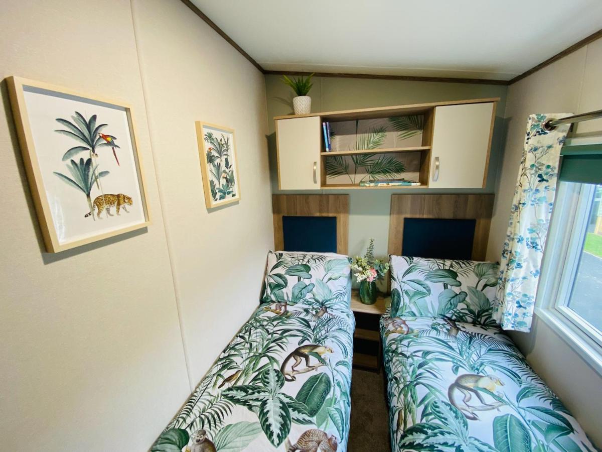 The Sanctuary Holiday Home - Escape The Ordinary 纳尔斯伯勒 外观 照片